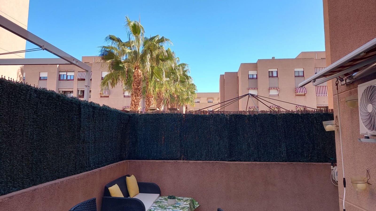 3 bedroom Flat for sale in Alicante / Alacant city with pool garage - € 353,000 (Ref: 9618778)