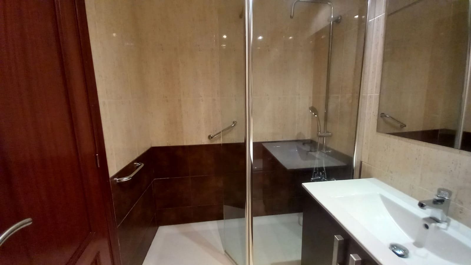 3 bedroom Flat for sale in Alicante / Alacant city with pool garage - € 353,000 (Ref: 9618778)