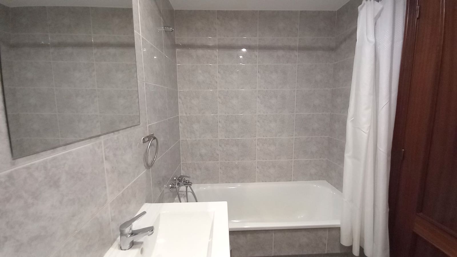 3 bedroom Flat for sale in Alicante / Alacant city with pool garage - € 353,000 (Ref: 9618778)