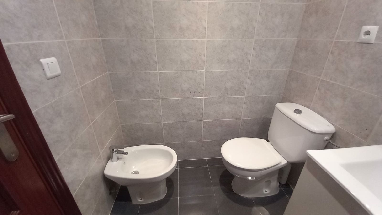 3 bedroom Flat for sale in Alicante / Alacant city with pool garage - € 353,000 (Ref: 9618778)