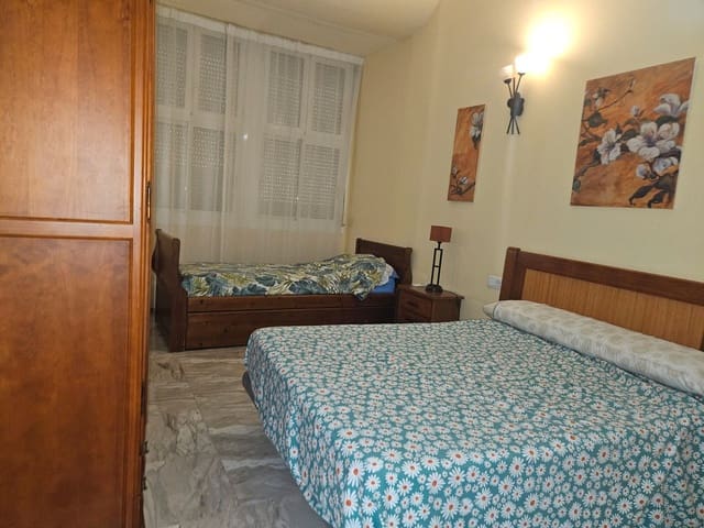 2 soveværelse Lejlighed til salg i Barrio del Centro, Alicante by - € 265.000 (Ref: 9618851)