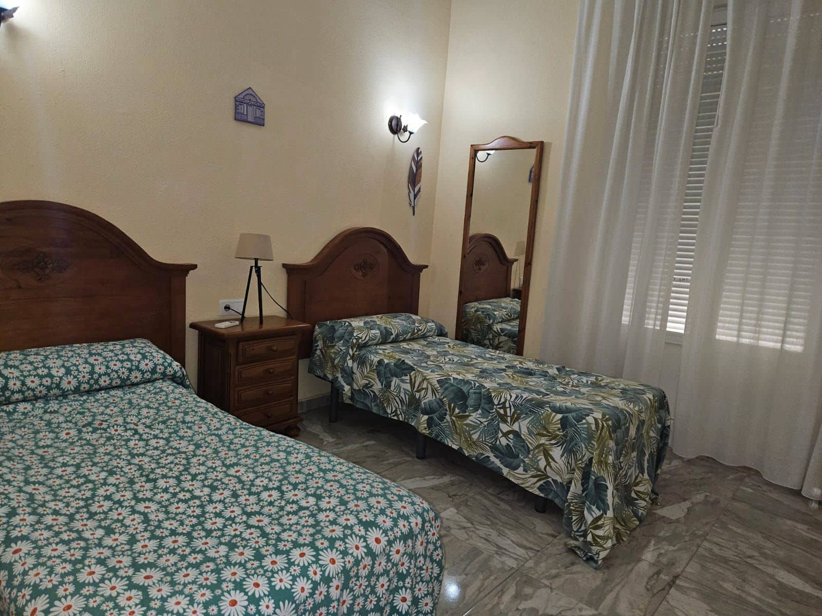 2 soveværelse Lejlighed til salg i Alicante by - € 265.000 (Ref: 9618851)