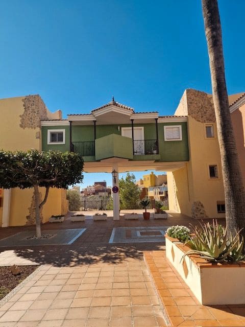 Commercieel te koop in Muchamiel / Mutxamel - € 240.000 (Ref: 9633690)