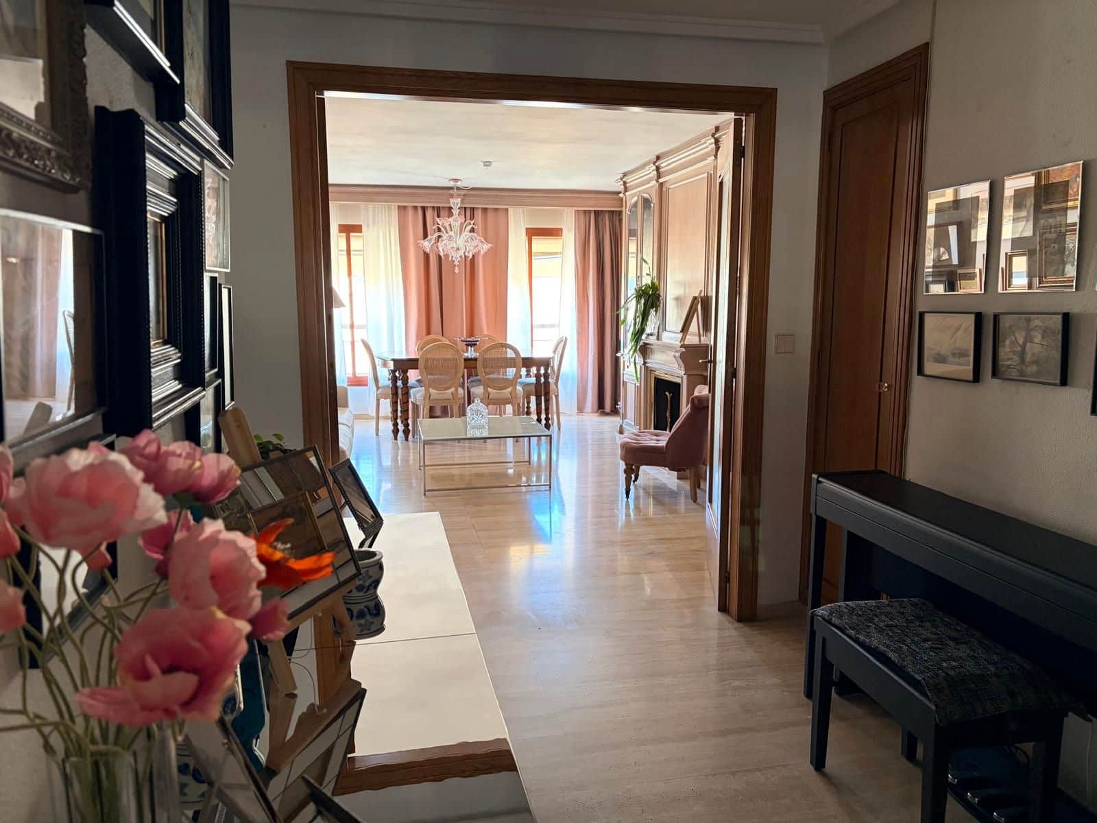 3 slaapkamer Flat te koop in Alicante stad - € 695.000 (Ref: 9636108)
