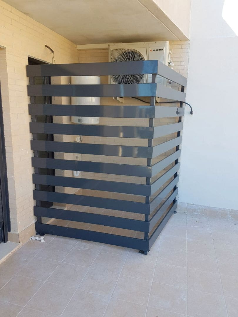 1 bedroom Penthouse for rent in Alicante / Alacant city with pool garage - € 1,350 (Ref: 9650910)