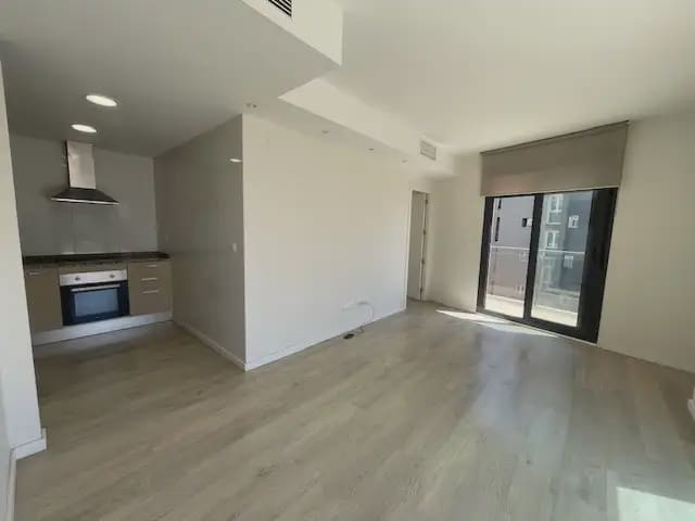 1 soverom Penthouse til leie i PAU, Alicante by med svømmebasseng garasje - € 1 350 (Ref: 9650910)