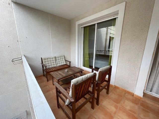 2 quarto Apartamento para arrendar em Alicante cidade com piscina garagem - 1 500 € (Ref: 9665713)