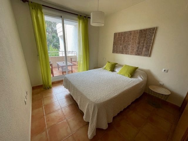 2 quarto Apartamento para arrendar em Alicante cidade com piscina garagem - 1 500 € (Ref: 9665713)