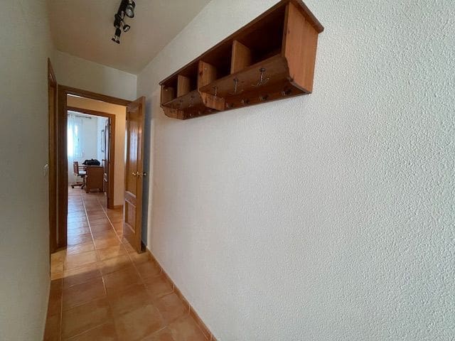2 quarto Apartamento para arrendar em Alicante cidade com piscina garagem - 1 500 € (Ref: 9665713)