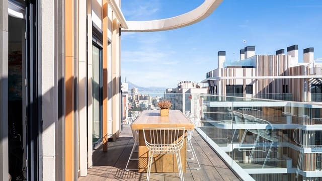 2 bedroom Penthouse for rent in PAU, Alicante / Alacant city with pool garage - € 3,500 (Ref: 9676636)