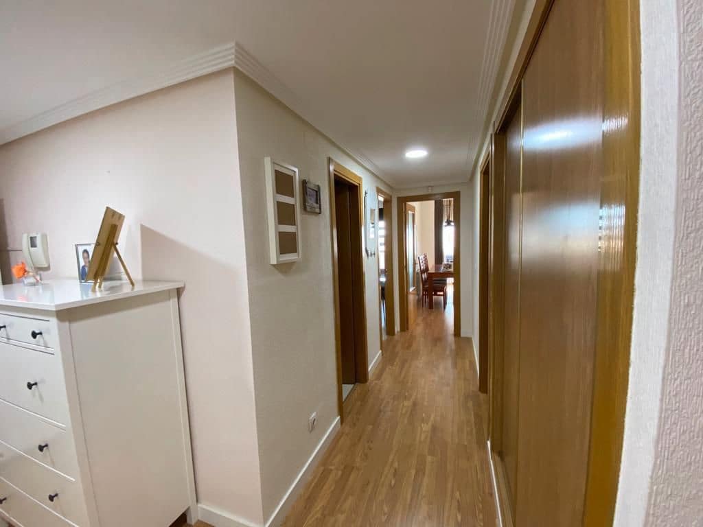 3 bedroom Flat for sale in San Vicente / Sant Vicent del Raspeig with pool garage - € 329,000 (Ref: 9688513)