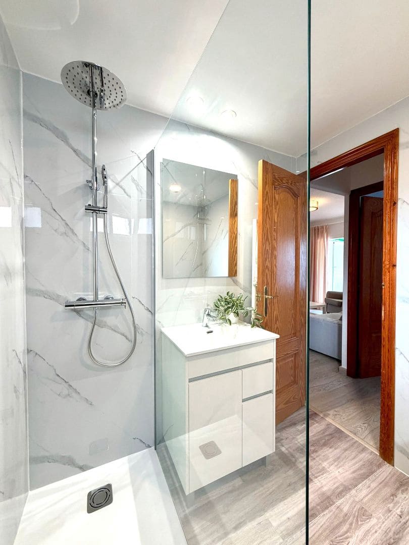 1 bedroom Flat for rent in El Campello with pool garage - € 1,200 (Ref: 9709455)