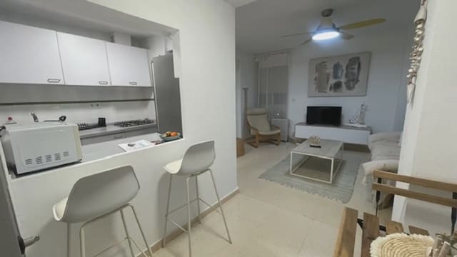 2 soveværelse Lejlighed til salg i Cabo de las Huertas, Alicante by med swimmingpool garage - € 370.000 (Ref: 9720514)