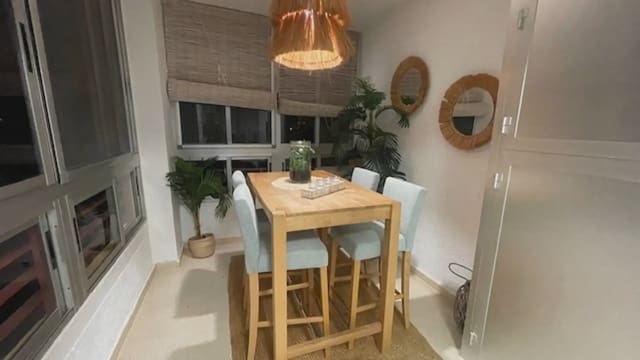 2 soveværelse Lejlighed til salg i Cabo de las Huertas, Alicante by med swimmingpool garage - € 370.000 (Ref: 9720514)