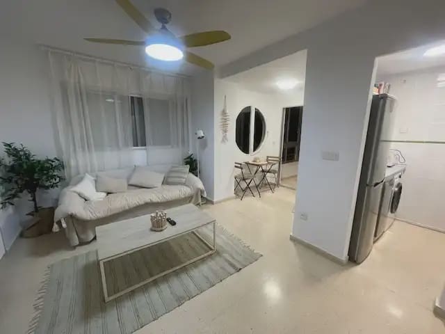 2 soveværelse Lejlighed til salg i Alicante by med swimmingpool garage - € 330.000 (Ref: 9720514)