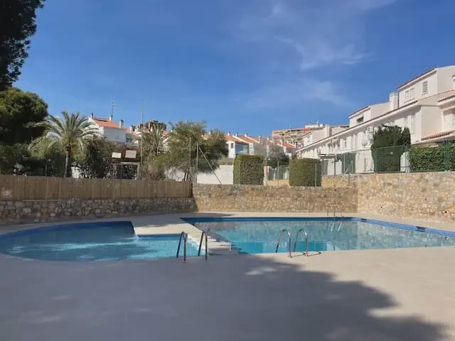 2 soveværelse Lejlighed til salg i Alicante by med swimmingpool garage - € 330.000 (Ref: 9720514)