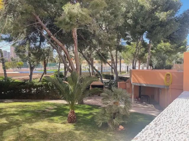 2 soveværelse Lejlighed til salg i Alicante by med swimmingpool garage - € 330.000 (Ref: 9720514)