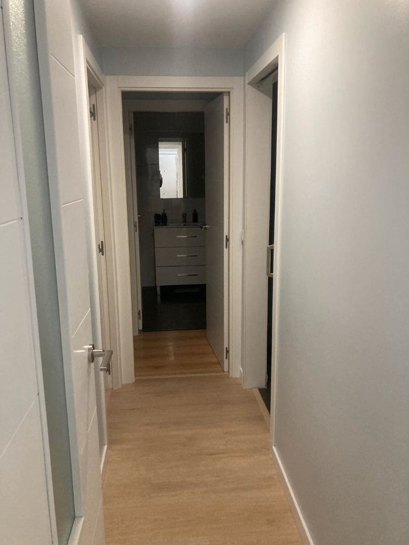 2 bedroom Flat for sale in Alicante / Alacant city with pool garage - € 454,000 (Ref: 9720919)