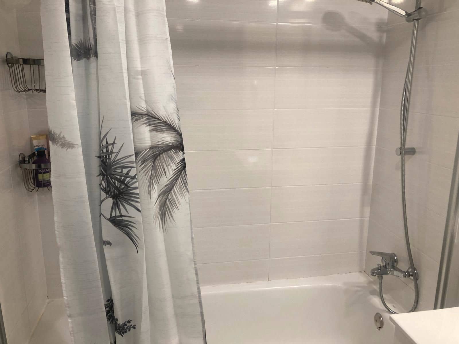 2 bedroom Flat for sale in Alicante / Alacant city with pool garage - € 454,000 (Ref: 9720919)