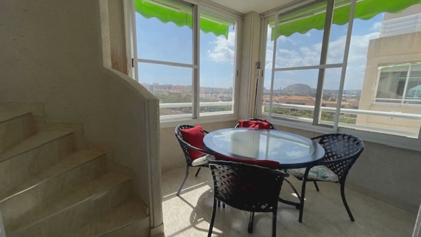 3 bedroom Penthouse for sale in Alicante / Alacant city with pool garage - € 539,000 (Ref: 9734126)