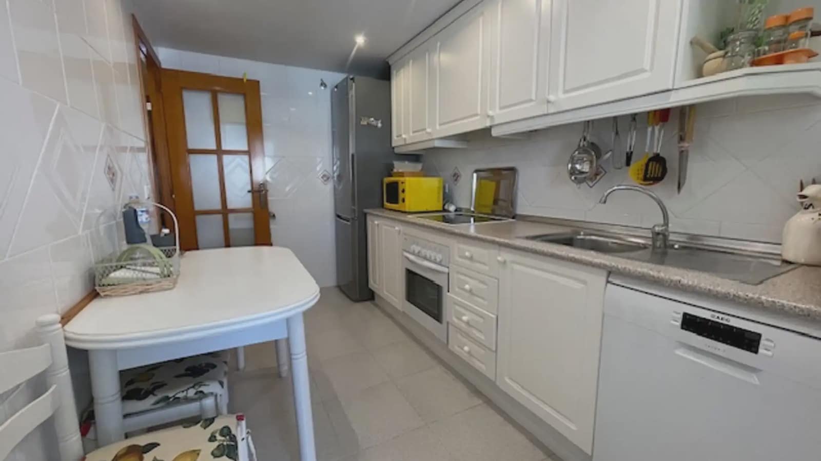 3 bedroom Penthouse for sale in Alicante / Alacant city with pool garage - € 539,000 (Ref: 9734126)