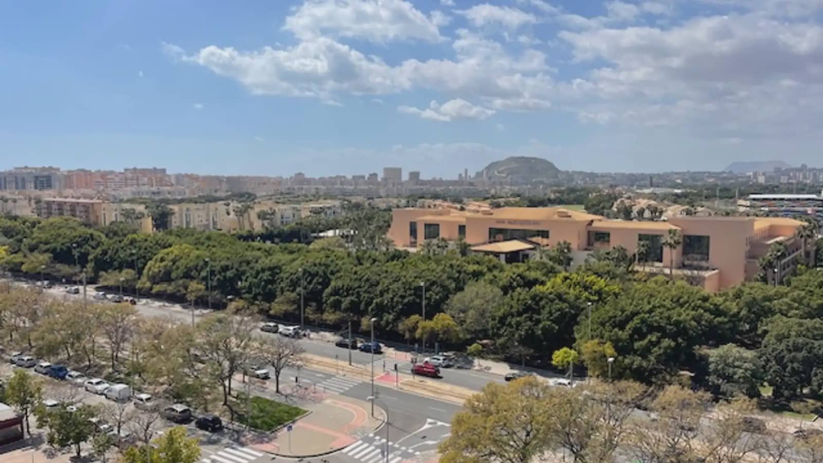 3 bedroom Penthouse for sale in Alicante / Alacant city with pool garage - € 539,000 (Ref: 9734126)