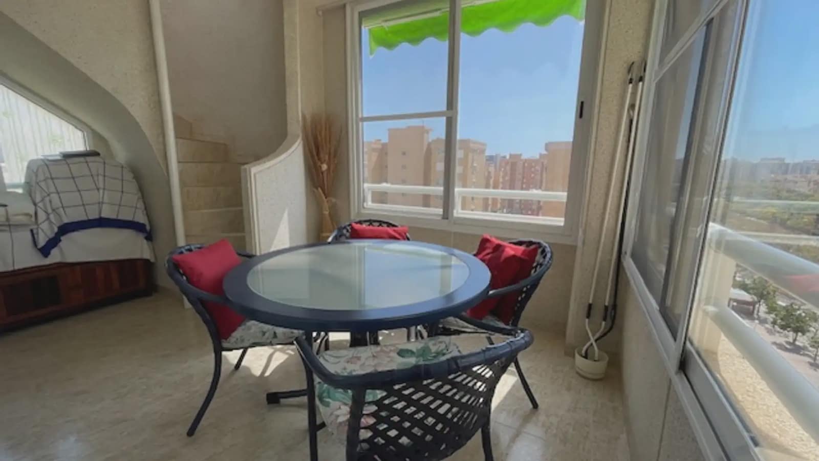 3 bedroom Penthouse for sale in Alicante / Alacant city with pool garage - € 539,000 (Ref: 9734126)