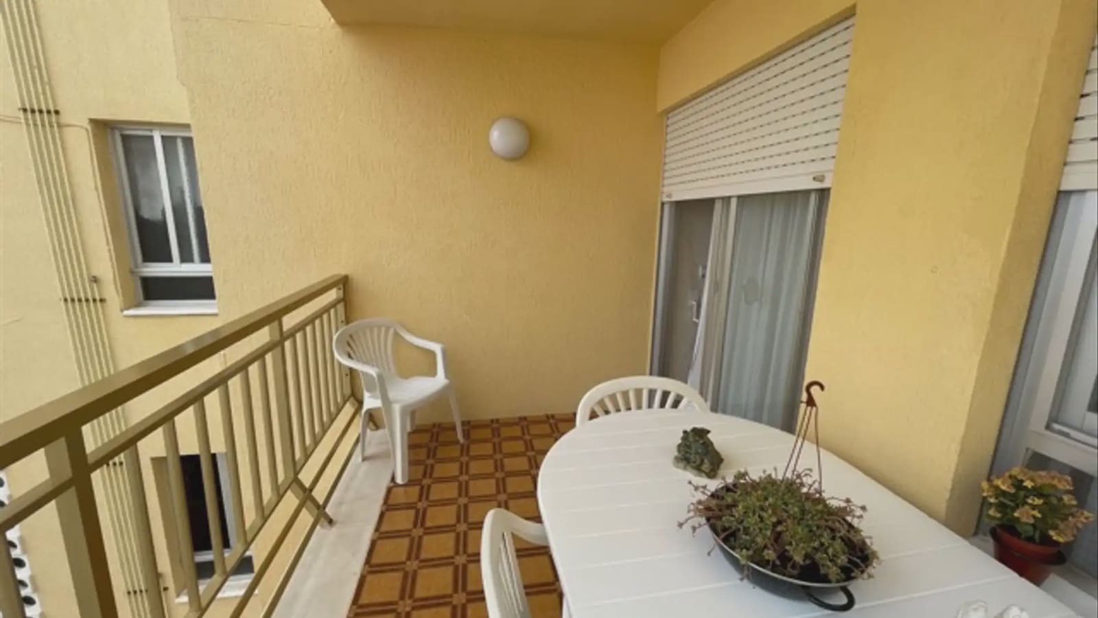 3 bedroom Flat for sale in El Campello with garage - € 359,000 (Ref: 9734991)