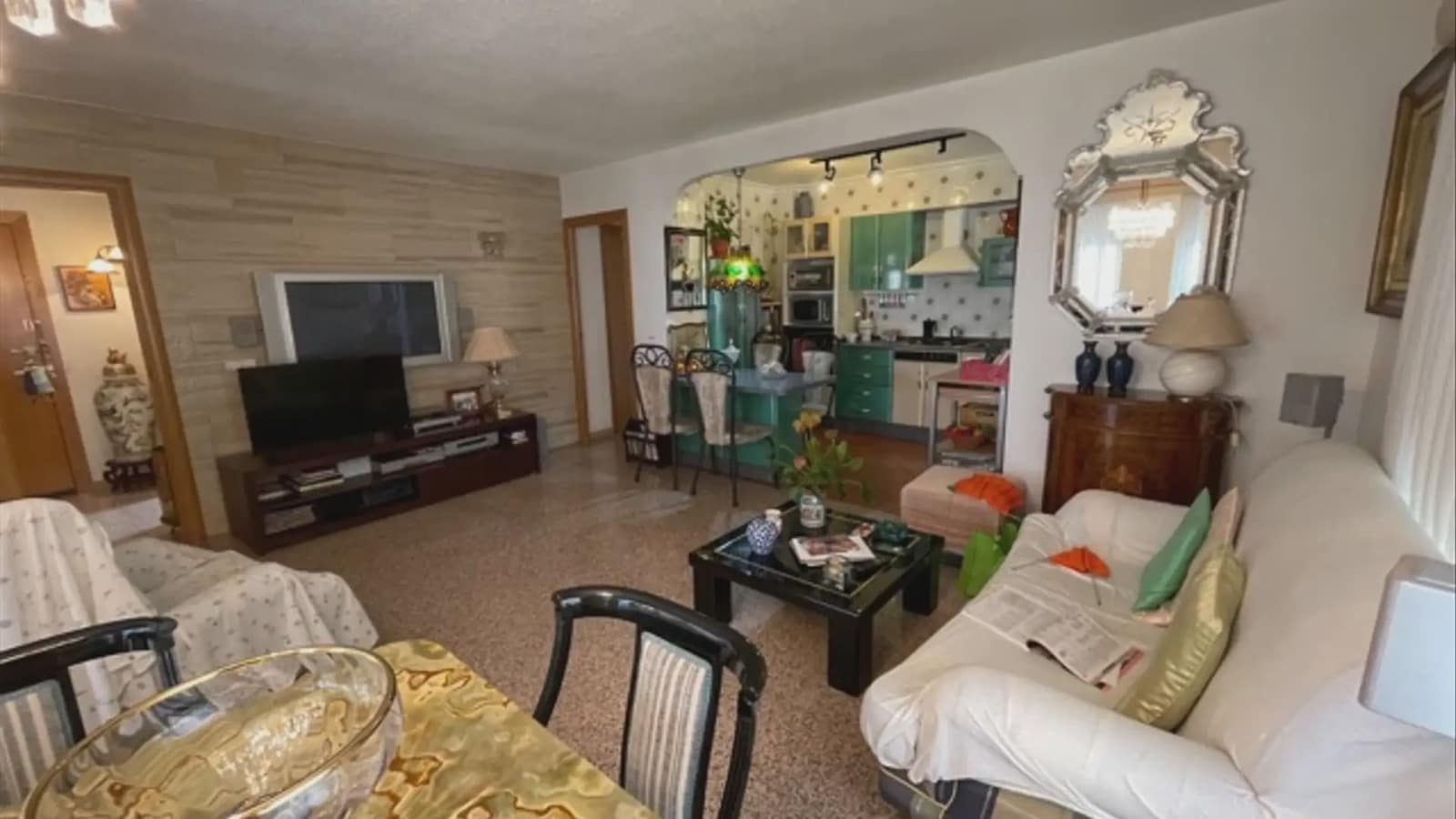 3 bedroom Flat for sale in El Campello with garage - € 359,000 (Ref: 9734991)