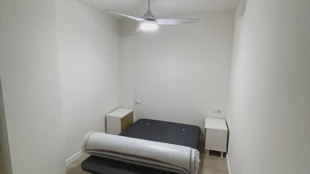 2 soverom Leilighet til leie i Barrio del Centro, Alicante by - € 1 250 (Ref: 9741366)