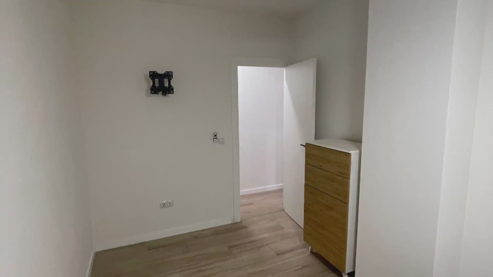 2 bedroom Apartment for rent in Alicante / Alacant city - € 1,250 (Ref: 9741366)