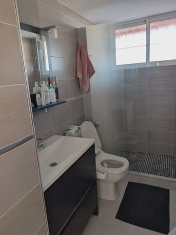 Piso de 3 habitaciones en PAU, Alicante / Alacant ciudad en alquiler con piscina garaje - 2.000 € (Ref: 9755028)
