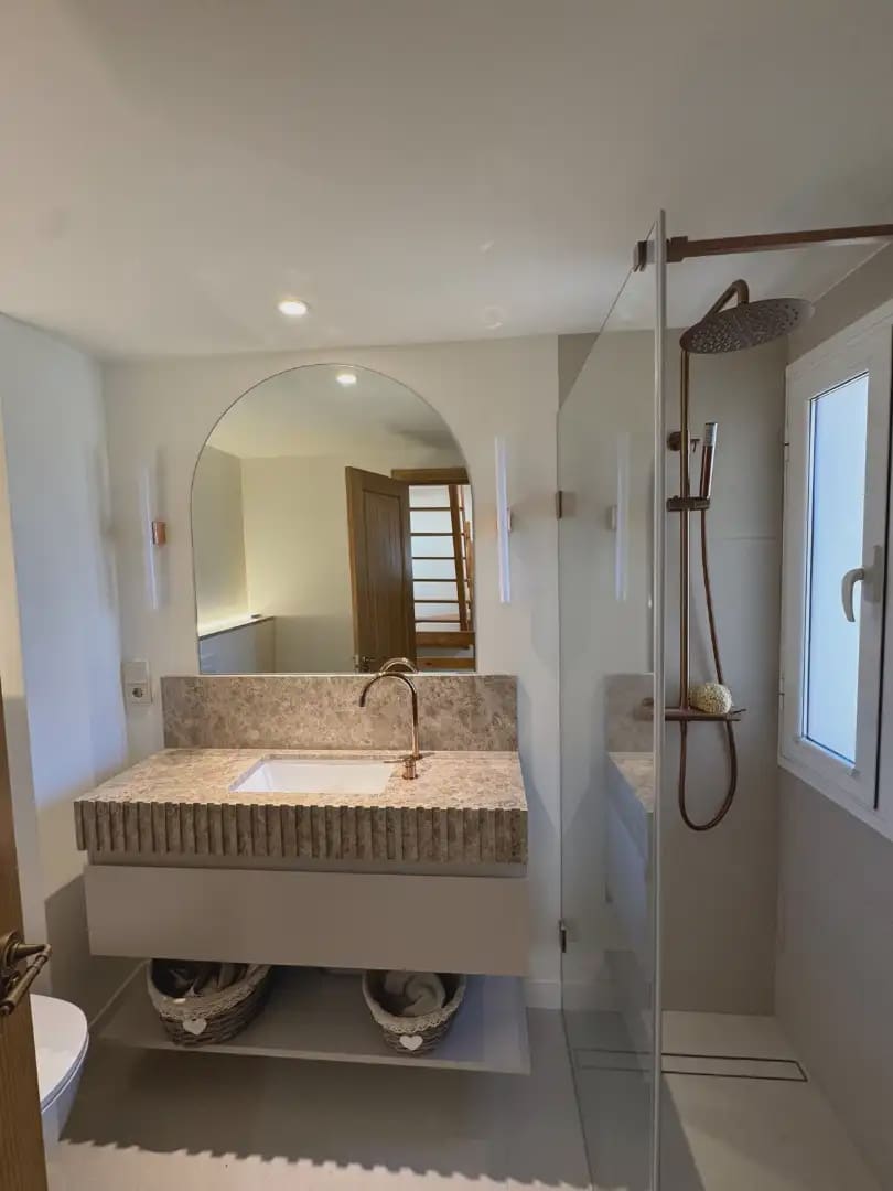 3 makuuhuone Bungalow vuokrattavana paikassa Alicante kaupunki mukana uima-altaan 
autotalli - 2 000 € (Ref: 9755029)