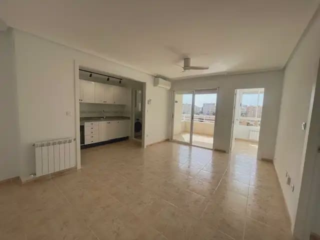 2 soverom Leilighet til leie i Playa de San Juan, Alicante by med svømmebasseng garasje - € 1 200 (Ref: 9755107)