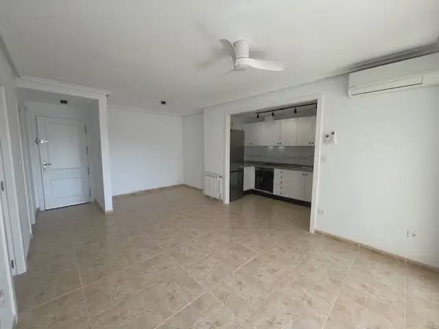 2 soverom Leilighet til leie i Playa de San Juan, Alicante by med svømmebasseng garasje - € 1 200 (Ref: 9755107)