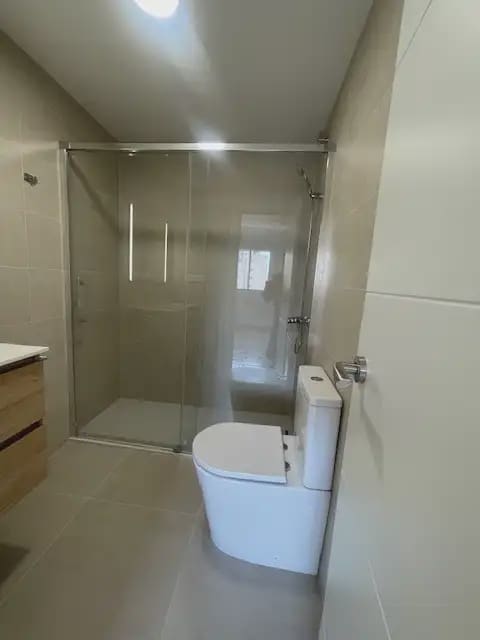 2 bedroom Flat for rent in Alicante / Alacant city with pool garage - € 1,200 (Ref: 9755107)