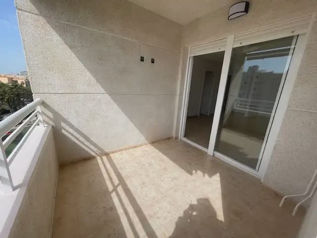 2 soverom Leilighet til leie i Playa de San Juan, Alicante by med svømmebasseng garasje - € 1 200 (Ref: 9755107)