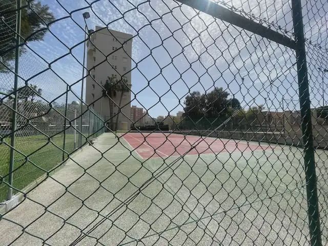 2 bedroom Flat for rent in Alicante / Alacant city with pool garage - € 1,200 (Ref: 9755107)