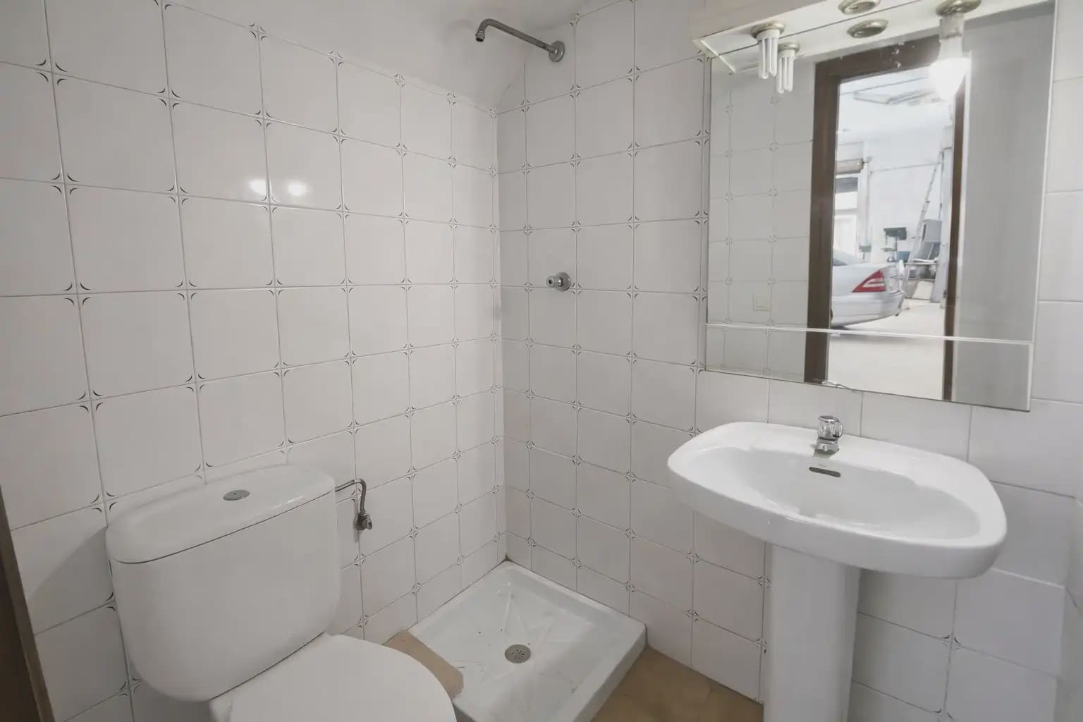 Kommersiell till salu i Alicante stad - 179 000 € (Ref: 9758288)