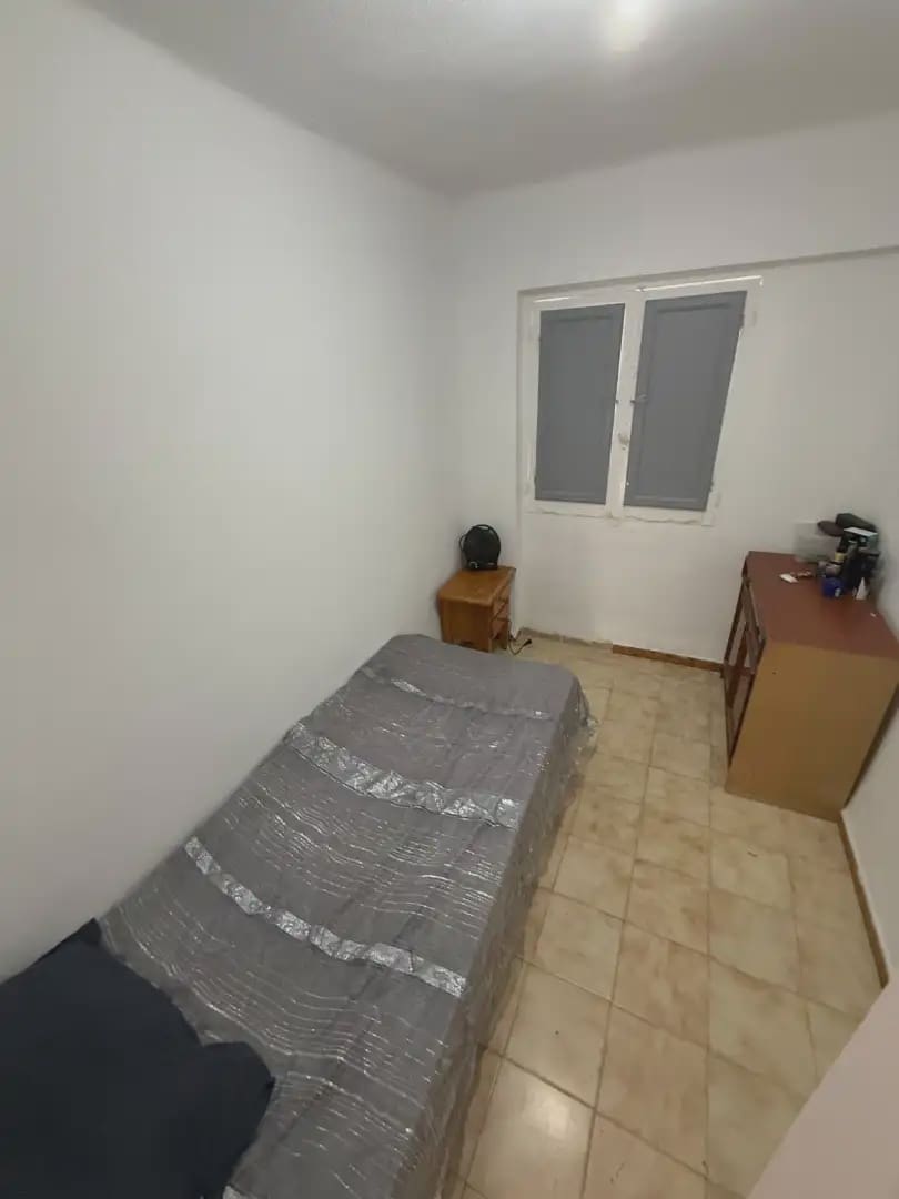 Piso de 3 habitaciones en Alicante / Alacant ciudad en venta - 83.000 € (Ref: 9758290)