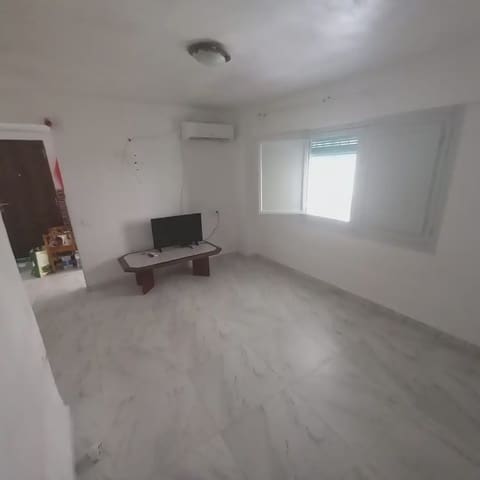 3 chambre Appartement à vendre à Colonia Requena, Alicante ville - 79 000 € (Ref: 9772581)