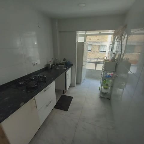 3 chambre Appartement à vendre à Colonia Requena, Alicante ville - 79 000 € (Ref: 9772581)