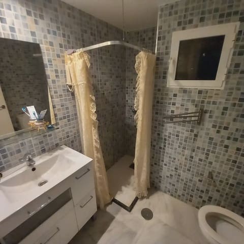 3 chambre Appartement à vendre à Colonia Requena, Alicante ville - 79 000 € (Ref: 9772581)