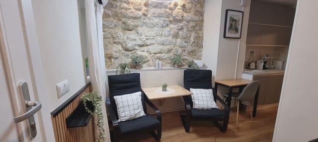 1 chambre Appartement à vendre à Casco Antiguo - Sant Cruz - Ayuntamiento, Alicante ville - 178 000 € (Ref: 9777324)