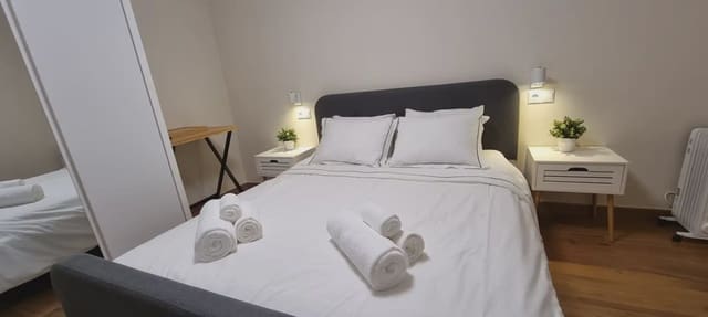 1 chambre Appartement à vendre à Casco Antiguo - Sant Cruz - Ayuntamiento, Alicante ville - 178 000 € (Ref: 9777324)