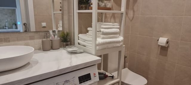 1 chambre Appartement à vendre à Casco Antiguo - Sant Cruz - Ayuntamiento, Alicante ville - 178 000 € (Ref: 9777324)