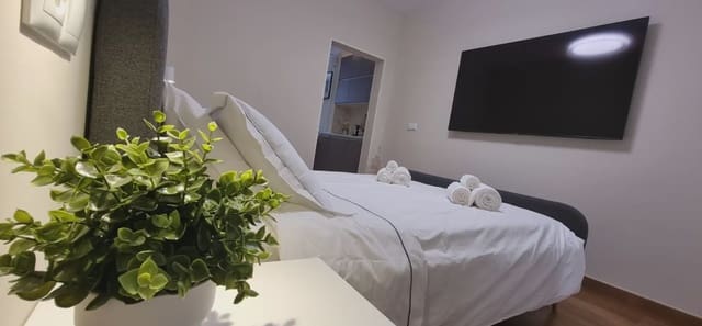 1 chambre Appartement à vendre à Casco Antiguo - Sant Cruz - Ayuntamiento, Alicante ville - 178 000 € (Ref: 9777324)