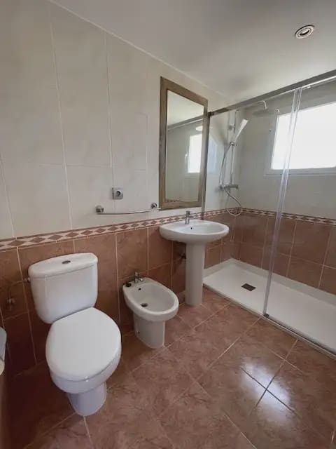 3 sovrum Takvåning att hyra i Alicante stad med pool garage - 1 600 € (Ref: 9790011)