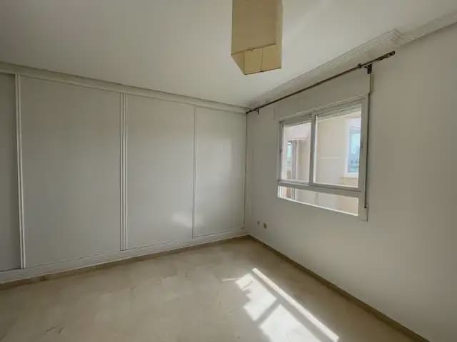 3 sovrum Takvåning att hyra i Alicante stad med pool garage - 1 600 € (Ref: 9790011)