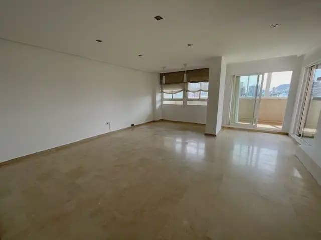 3 sovrum Takvåning att hyra i Alicante stad med pool garage - 1 600 € (Ref: 9790011)